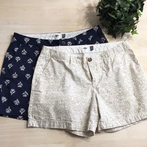 Old Navy Mid-Rise Shorts 4-inch inseam (2 total)